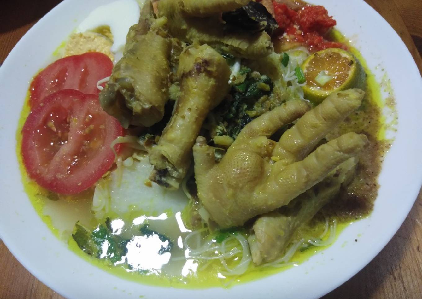 Soto ayam dan balungan