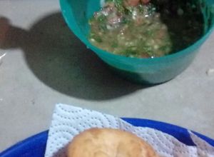 Una foto de Pebre para tortas fritas o pan calentito 😋