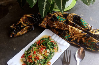 Resep Tumis kangkung oncom, Enak