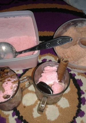 Foto resep Es cream rumahan....
