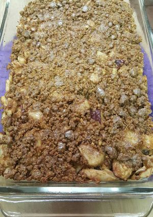 A picture of Apple Streusel Bars.