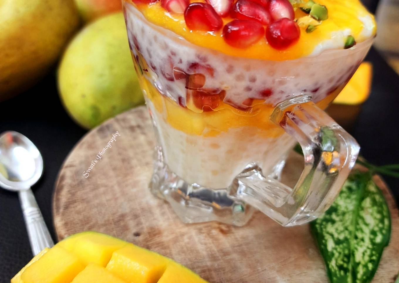 Aamras Sabudana kheer or Mango - Sago Puding