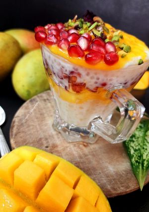 A picture of Aamras Sabudana kheer or Mango - Sago Puding.