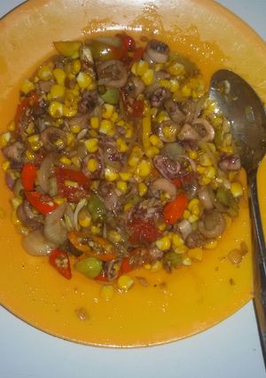 Foto resep Cumi asin jagung manis pedas😅