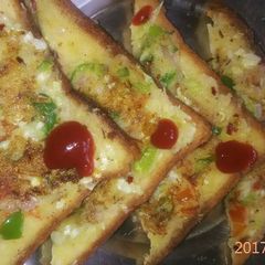 A picture of Bread pizza.