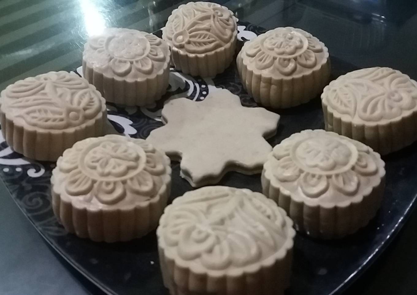 Resep 180. Snowskin mooncake isi mochi bunga telang