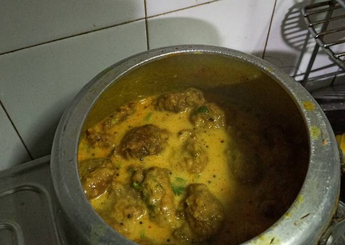 Step-by-Step Guide to Make Gordon Ramsay Kadhi Pakoda
