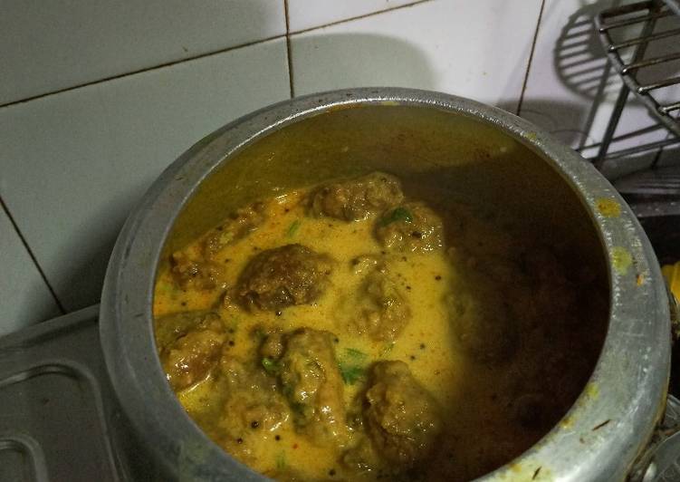 Steps to Prepare Super Quick Homemade Kadhi Pakoda