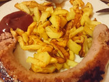 Butifarra al vino con patatas