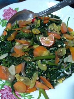 Foto resep Cah kangkung wortel saus tiram