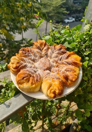 Hình của món Bánh mì bông tuyết ❄ Star Cinnamon Bread 🌟.
