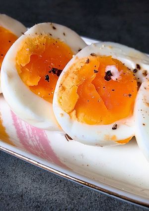 Hình của món Trứng Luộc Lòng Đào Bất Bại.
