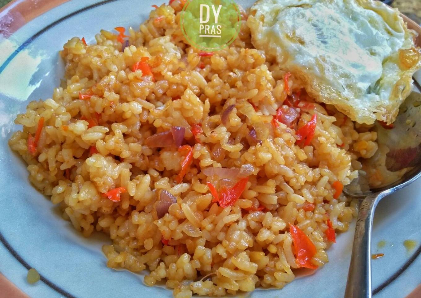 Nasi goreng mercon spesial