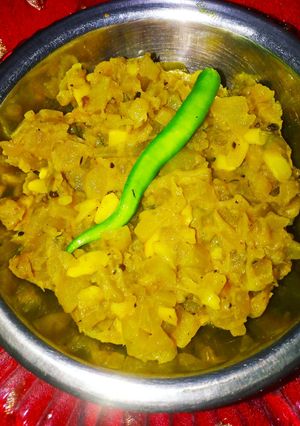 कद्दू की व्रत वाली सब्जी (Kaddu ki vrat wali sabzi recipe in hindi) रेसिपी मुख्य फोटो