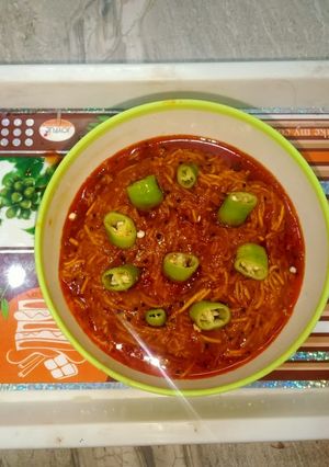 સ્પાઈસી સેવ ટામેટા નું શાક(spicy sev tameta nu saak recipe in Gujarati) રેસીપી મુખ્ય ફોટો