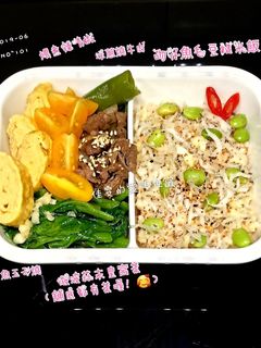 吻仔魚毛豆糙米飯 的食譜成品照片