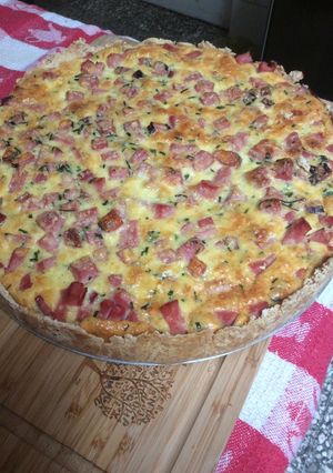 Una foto de Quiche de palmitos y jamón