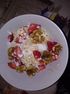 Una foto de Desayuno fresas fit