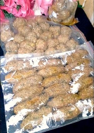 A picture of Mutton kofty And mutton cheek kabab Ramzan frozen.