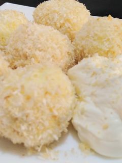 Kókuszos túrógombóc (glutén-, laktóz-, cukormentesen) recept fotója