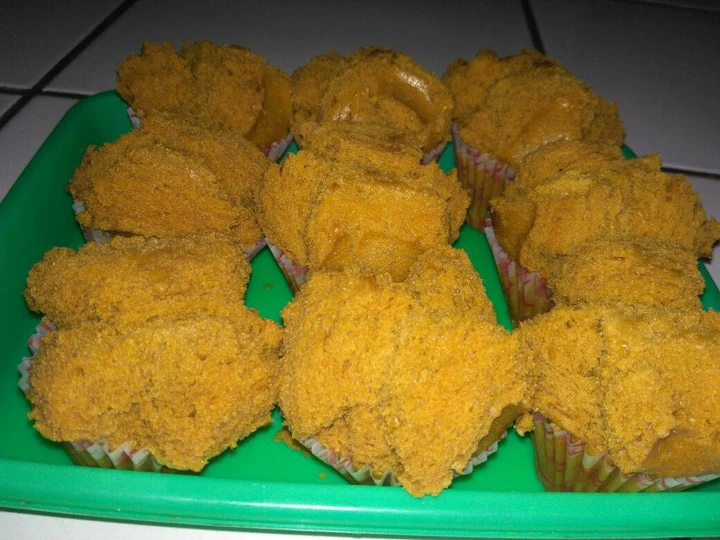 Langkah Mudah untuk Membikin Resep Bolu kukus gula merah mekar yang Uenak Anti Ribet, Mantap Sekali
