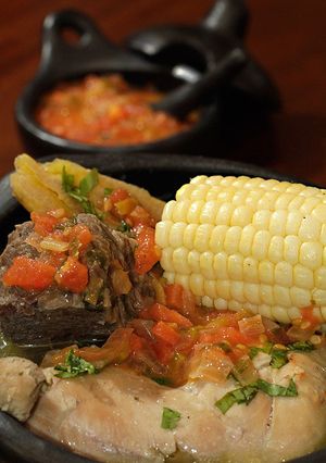Una foto de Sancocho colombiano