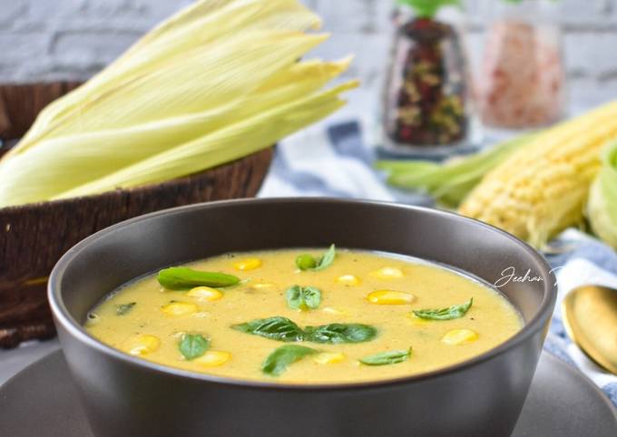 Summer Corn Soup with fresh Herbs/ Krim Sup Jagung