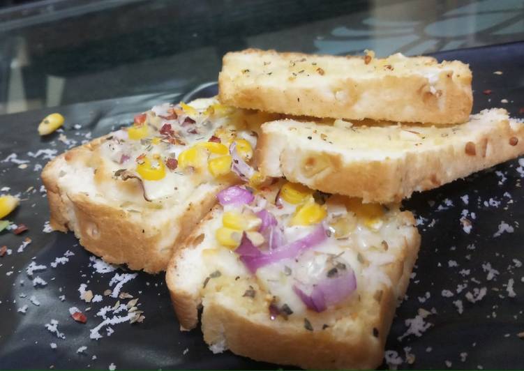 Recipe of Homemade Cheesy Garlic Bread