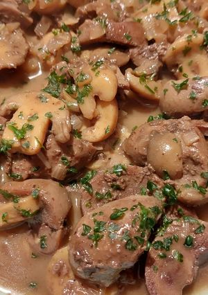 Une photo de Rognons de veau sauce madère