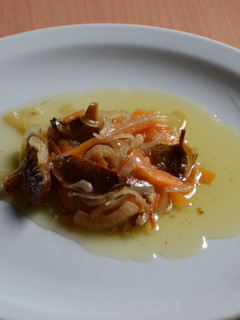 Una foto de Setas en escabeche para chuparse los dedos