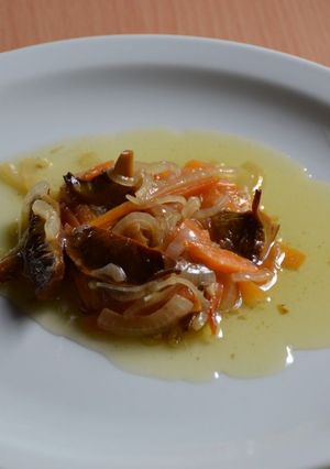 Una foto de Setas en escabeche para chuparse los dedos