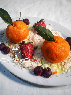 صورة لوصفة سلطة ماسيدوان على شكل (مندرين🍊فراولة🍓وكرز🍒) بالجزر والشمندر