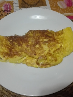 Una foto de Tortilla francesa rellena