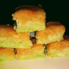 A picture of Triranga burfi.