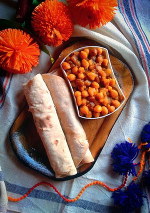 মশালা কাবলী চানা (mashala kabli chana recipe in bengali) রেসিপির প্রধান ছবি
