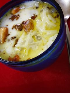 ஜவ்வரிசி சேமியா பாயசம் (Javarasi Semiya Payasam Recipe in Tamil) செய்முறை முக்கிய புகைப்படம்