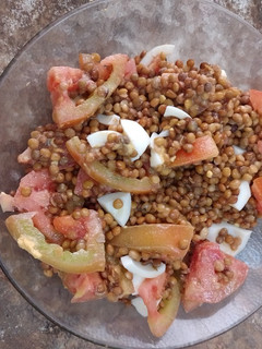 Una foto de Ensalada de Lentejas exprés