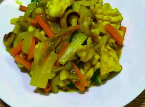 Gambar Sotong Goreng kunyit
