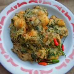 A picture of Bakwan Kangkung Tahu.