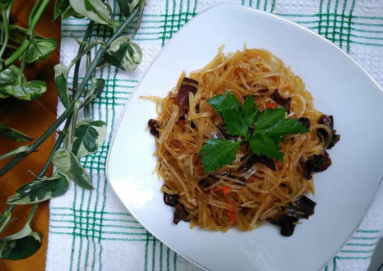 Proses memasak Tumis Bihun Jamur yang praktis