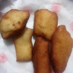 Mandazi A picture of Mandazi.