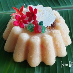 A picture of Steamed Rice Cake with Beet.