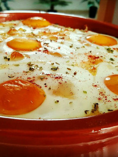 Una foto de Huevos al horno con Soja texturizada