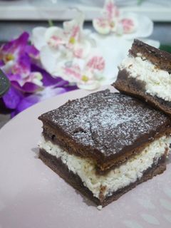 Túrós-csokis kocka recept fotója