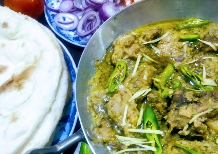 Step-by-Step Guide to Prepare Favorite Chicken white karahi