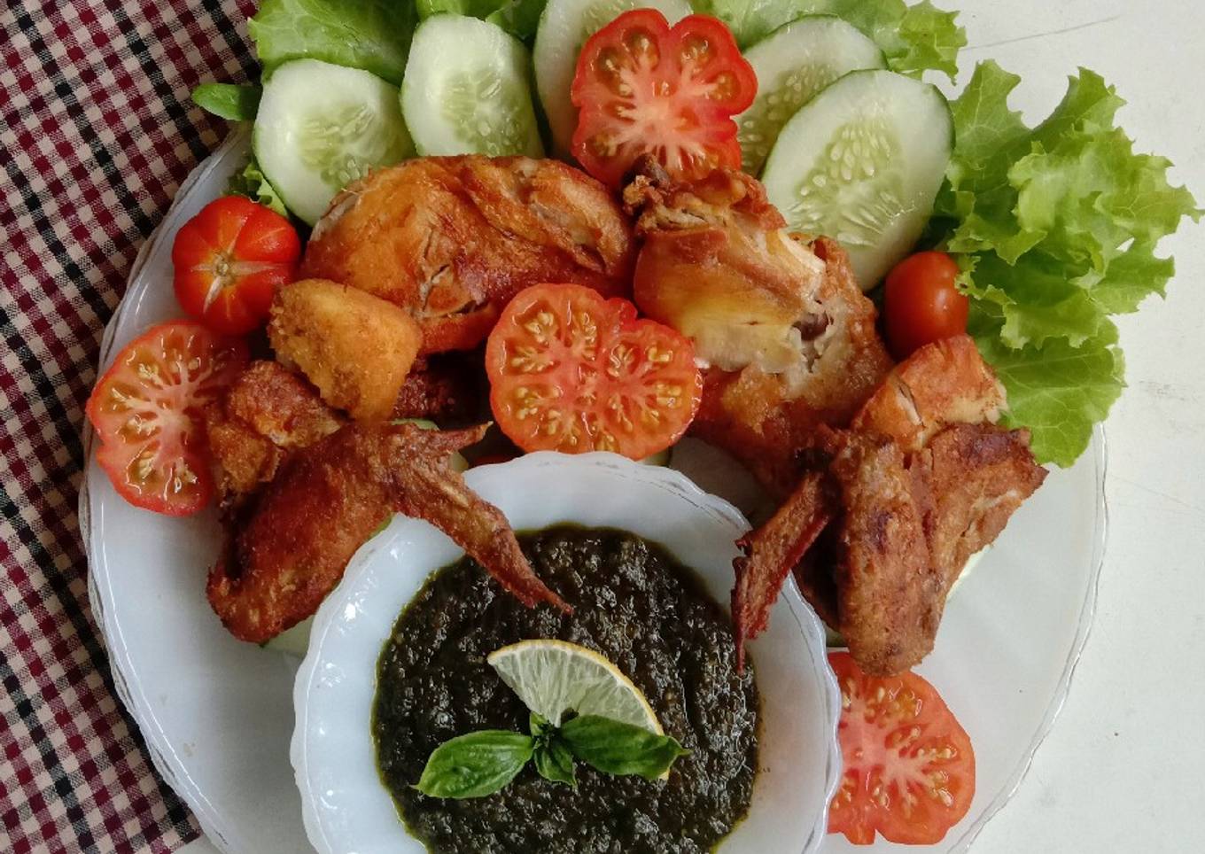 Ayam Gepuk Sambal Kemangi