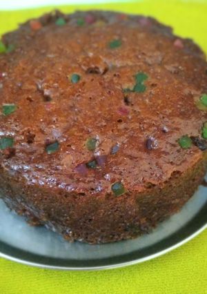 A picture of Plum Cake (eggless and no rum).
