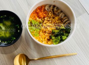 Hình của món Cơm rang trứng muối - ăn dặm.