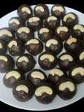 Ragi or finger millet gud laddu