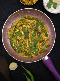 A picture of Okra in Chilli Mustard Gravy.